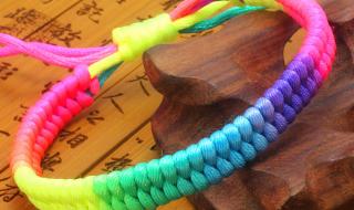 五彩绳颜色 五彩绳颜色